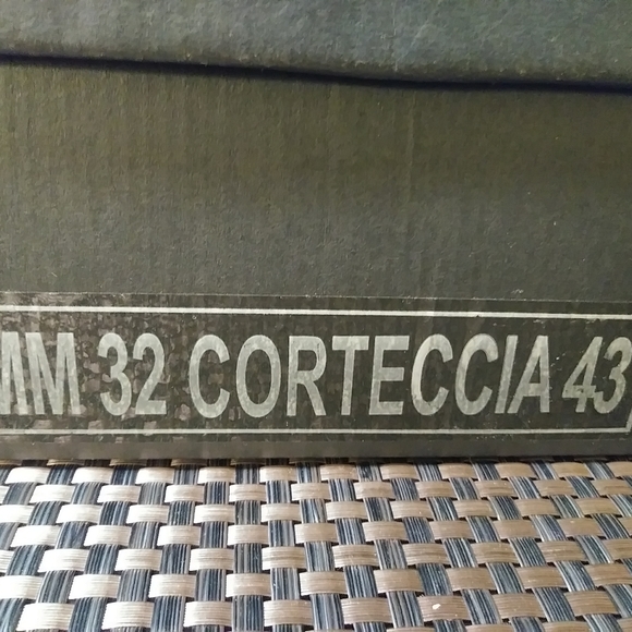 Blackstone "Corteccia" New in box. - Picture 12 of 16